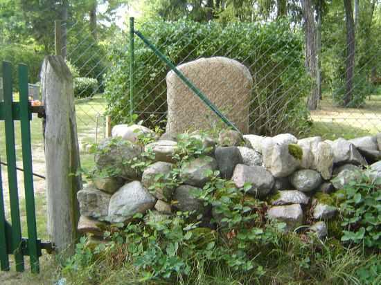 Friedhofseingang